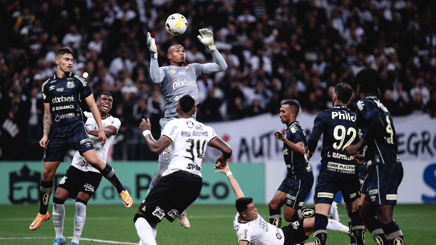 Corinthians và Flamengo đội nào có nhiều thành tích hơn?